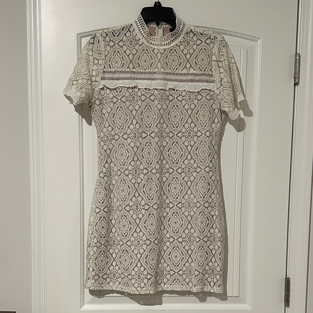 Elegant Cream Lace Dress